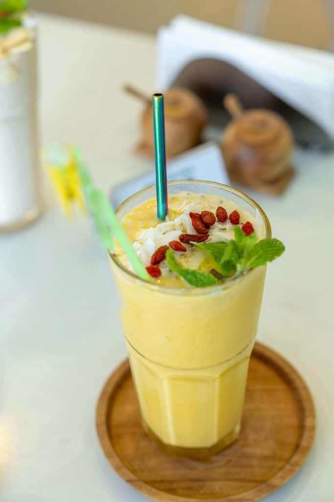 Mango Pineapple Smoothie