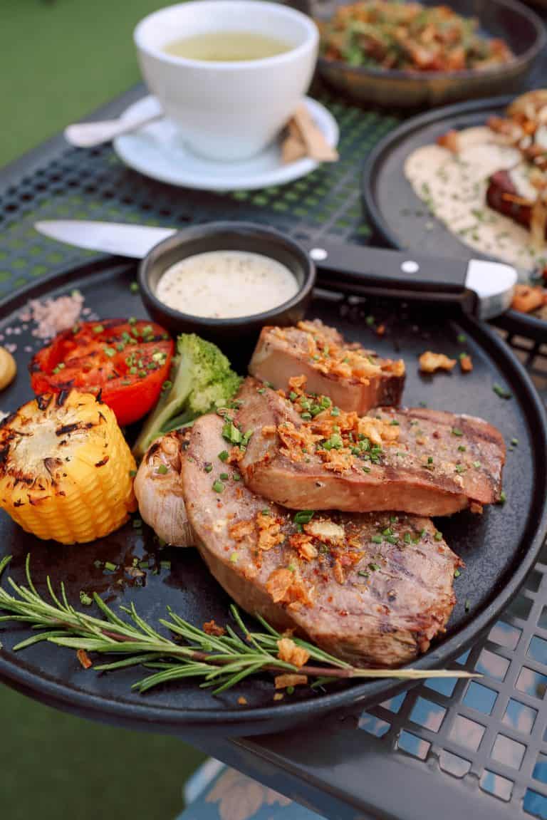Clean Eating Dinner Swaps - pork & veggies